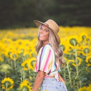 Meet your Posher, Emily